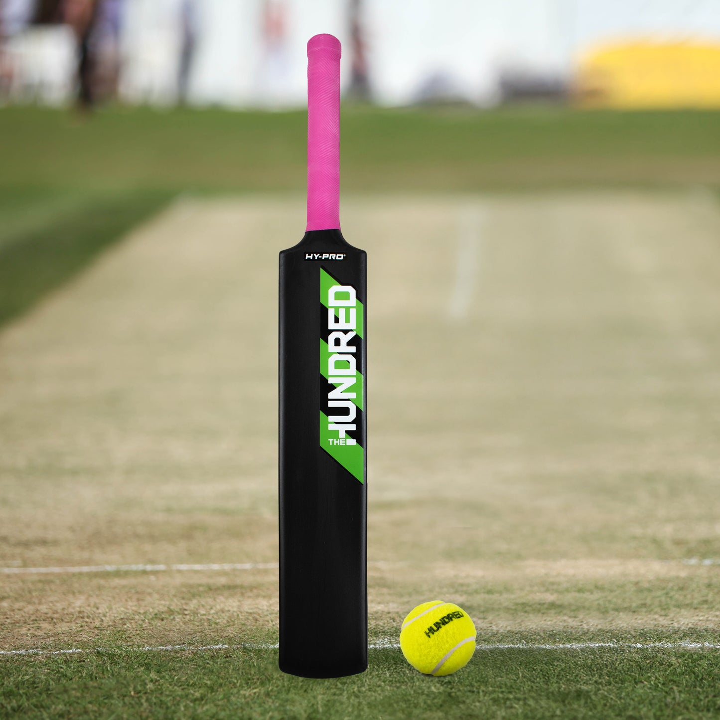 The Hundred Size 4 Jumbo Bat and Tennis Ball