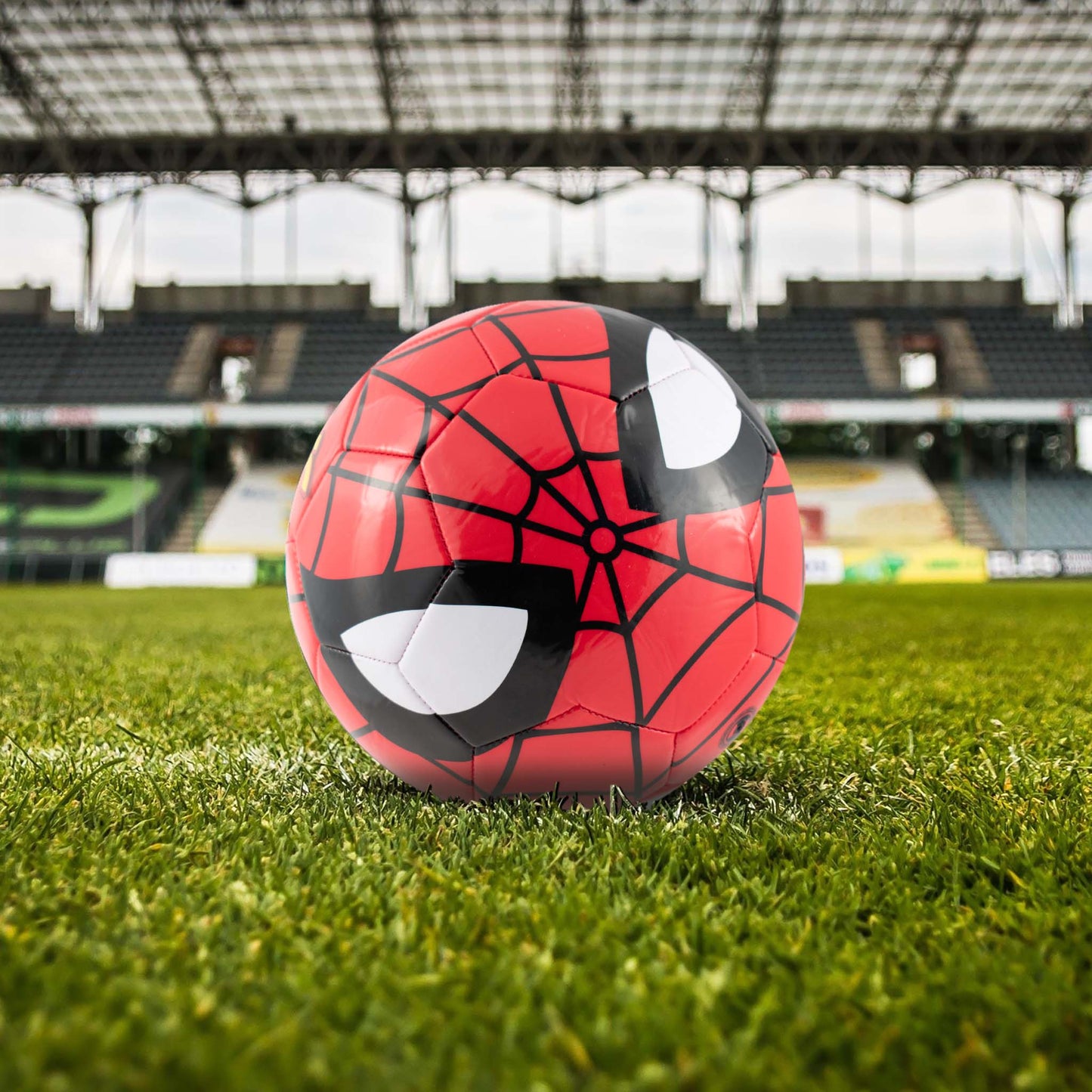 Spiderman Size 5 Face Football