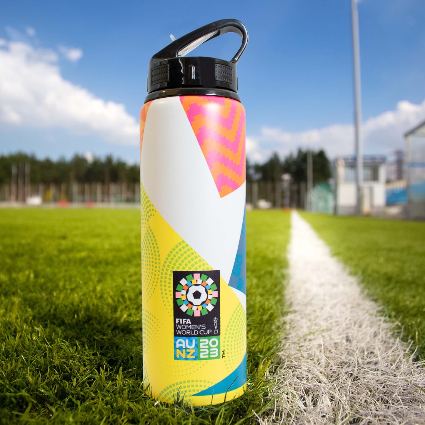 FIFA Women's World Cup 750ml Aluminium Sports Bottle with folding straw