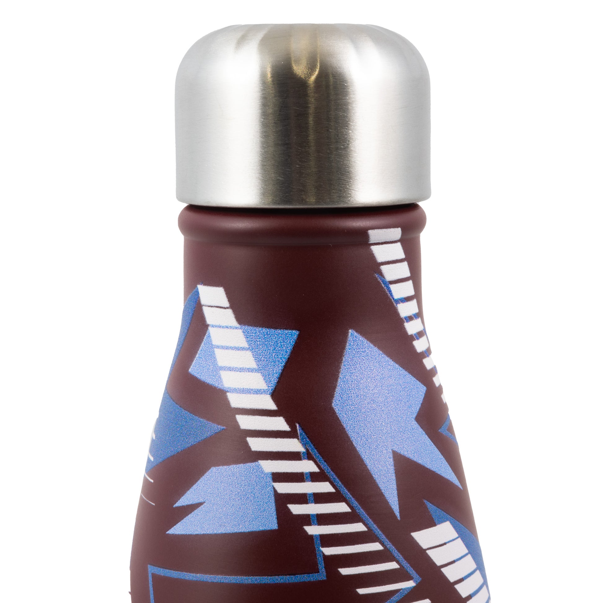 Close up of the silver lid on Officially licensed Aston Villa thermal water bottle by Hy-Pro Sports on a white background