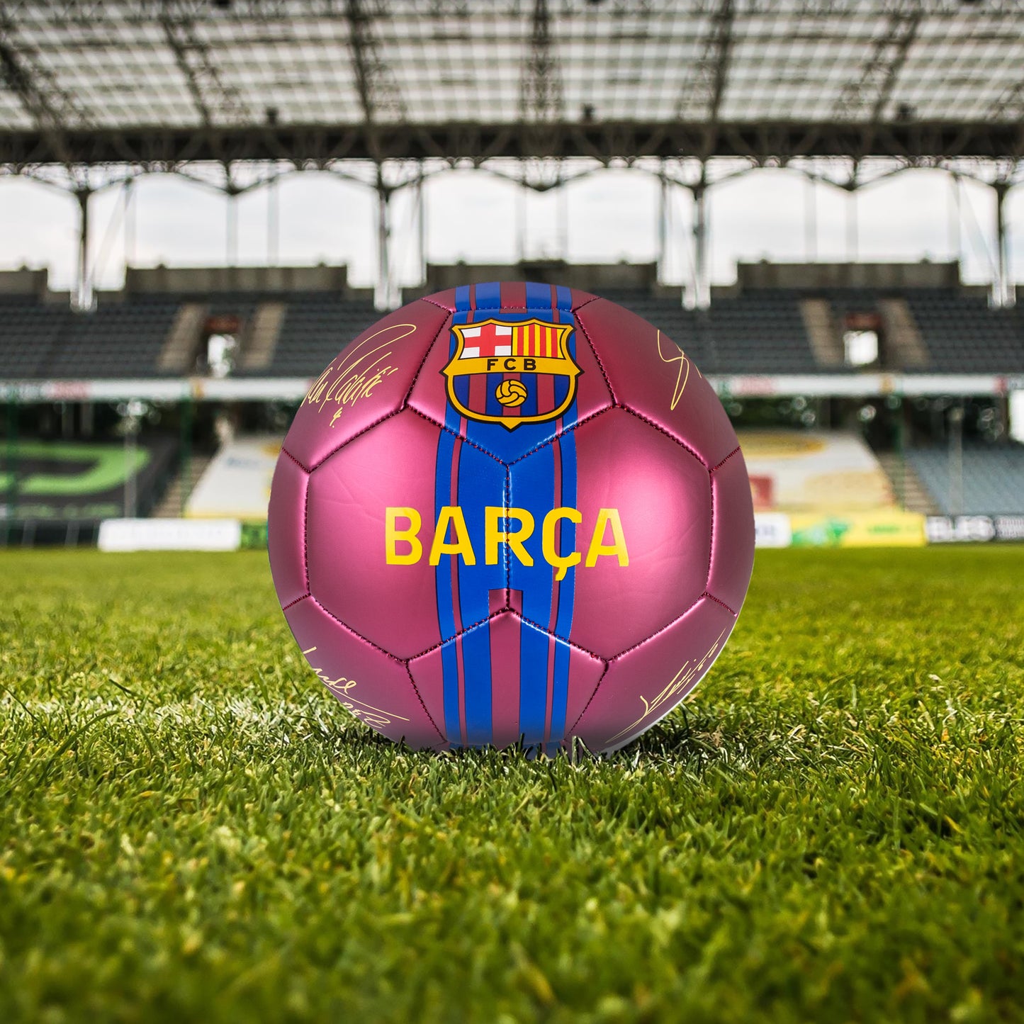 Barcelona Phantom Signature Football