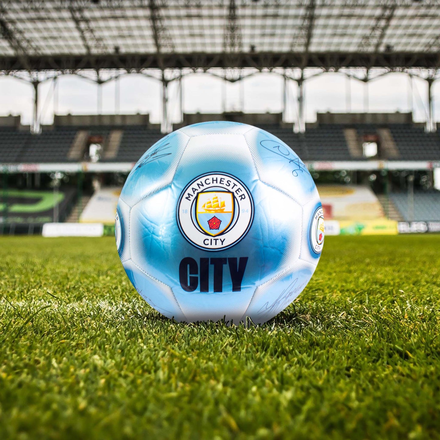 Manchester City Classic Metallic Signature Football